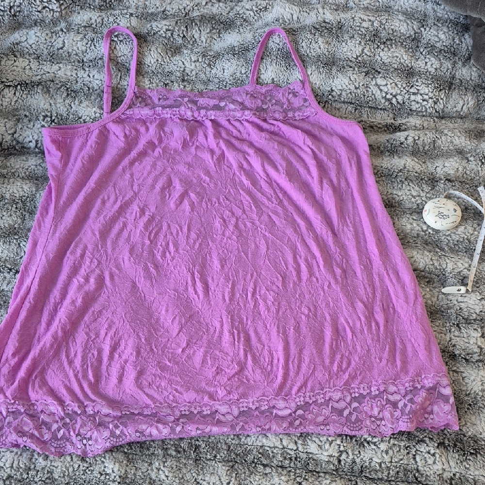 Maurices 🖤 Lavender Lace Camisole (624)
